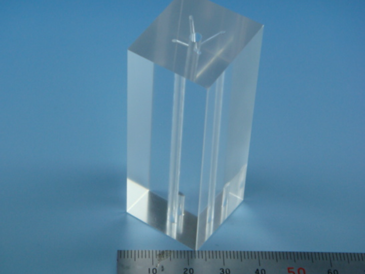 バフ研磨によるアクリル（PMMA）の透明度向上